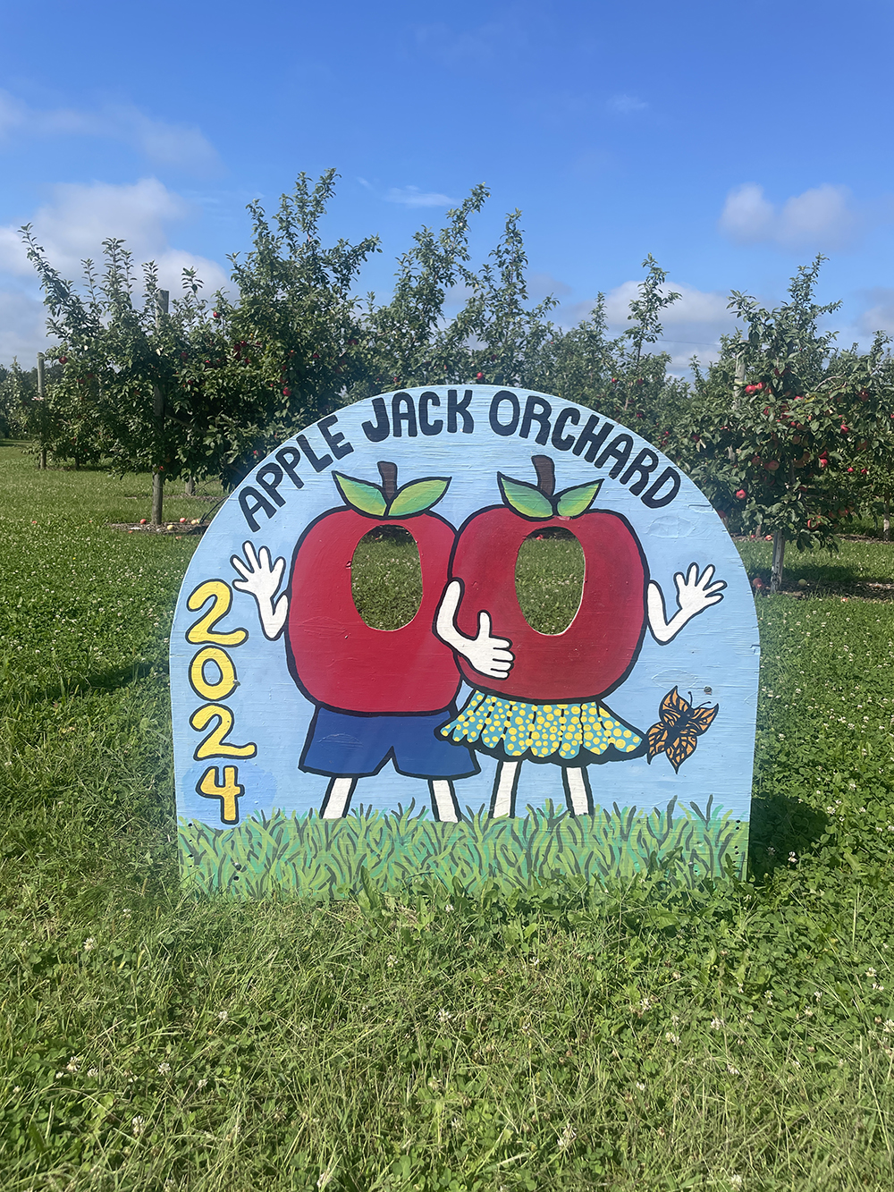 Apple Jack Orchards Photo Station